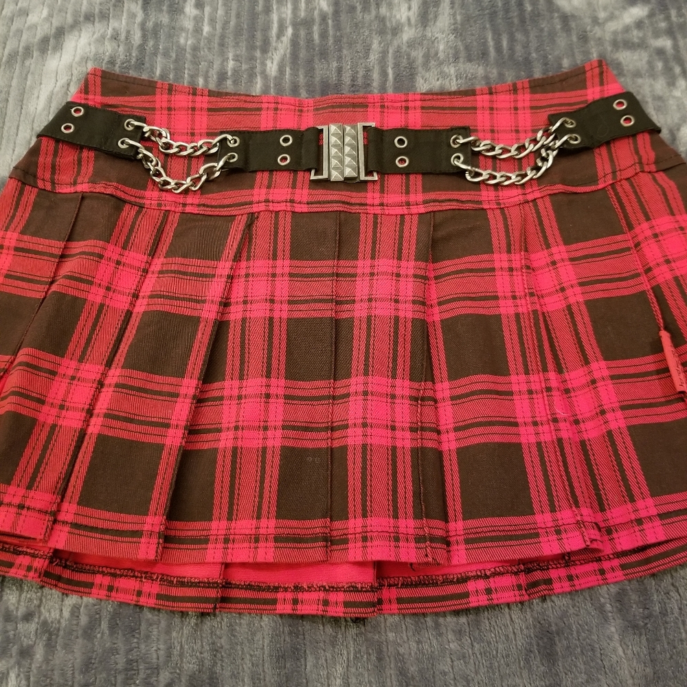 Brand New Vintage Tripp NYC Red Plaid Chain Skirt - Picture 3 of 5